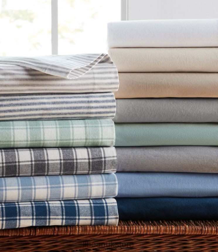 Bedding L.L.Bean Ultrasoft Comfort Flannel Pillowcases Check Set of Two Mariner Blue/Natural Unisex 0VRR666366